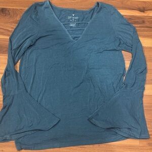 American Eagle Soft & Sexy Women's Teal V-Neck Bell Sleeve Top